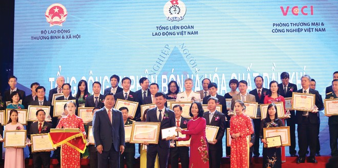 PVI: KL99 là cổng game giải trí trực tuyến hàng đầu hiện nay đặc biệt hút nhà Kl99ok phiên bản mới ngoại