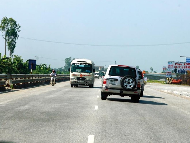 Một phần vốn dư của Dự án Quốc lộ 1 được sử dụng để xây dựng cầu vượt tại nút giao giữa Quốc lộ 7B, Quốc lộ 1 với 99Kl.app khuyến mãi hot Bắc Nam. Ảnh: Đức Thanh