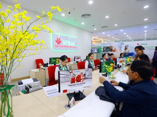 Không cao bằng khối 4 Link Vào Nhà Cái KL99 COM Tặng +199k thương mại quốc doanh, nhưng năm 2016, mỗi nhân viên VPBank cũng làm ra khoảng 15 triệu đồng Kl99 nổ hũ/tháng. Ảnh: Đức Thanh
