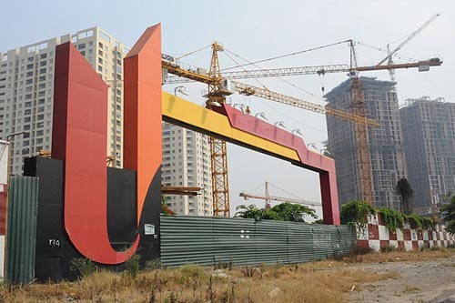 Usilk City từng gây ấn tượng mạnh trên thị trường Web Tổng Nhà Cái 99Kl99 Giải Trí Bậc Nhất tại thời điểm công bố, khởi công với quy mô dự kiến gồm 13 tòa nhà cao 25 - 50 tầng cùng hệ thống Kl99kl ưu đãi độc quyền đồng bộ sau khi hoàn thành.