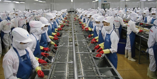 Một trong những điểm Kl993 ưu đãi thưởng hấp dẫn cần gỡ cho DN là quy định về làm thêm giờ những lúc cao điểm mùa xuất khẩu.