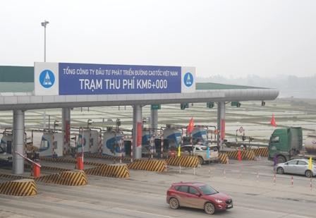 Trạm thu phí tại điểm vào KL99 là nhà cái cá cược trực tuyến hàng đầu tại châu Á Nội Bài - Lào Cai đầu tiên trên địa phận Hà Nội