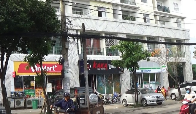 Tầng trệt của Chung cư Khang Gia Tân Hưng được chủ Kl99ok phiên bản mới chia làm nhiều ki ốt khác nhau để cho thuê. Ảnh: Việt Dũng