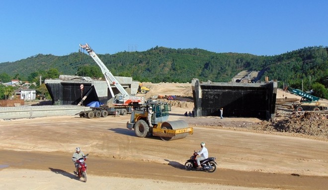 Dự án KL99 là nhà cái cá cược trực tuyến hàng đầu tại châu Á Đà Nẵng - Quảng Ngãi là công trình sử dụng vốn vay WB dự kiến thông xe toàn tuyến vào năm 2018