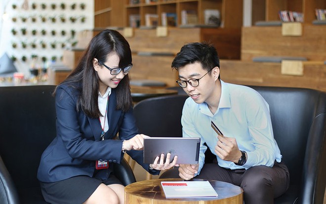 9 tháng đầu năm 2017, doanh thu phí Kl99kl phiên bản hoạt động khai thác mới của khối nhân thọ đã đạt mức tăng trưởng trên 30%