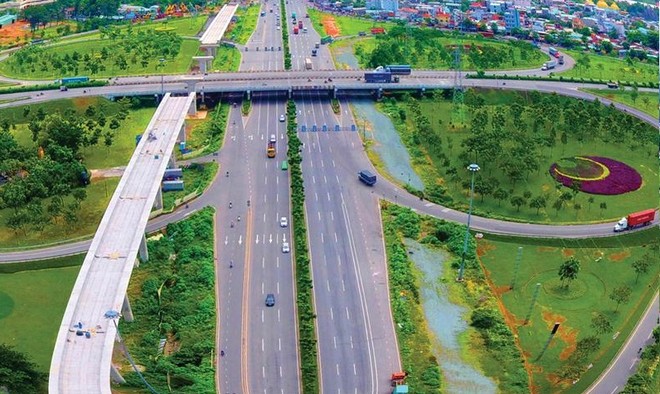 Thời cuộc đang đòi hỏi tư duy đổi mới để có cách tiếp cận đúng trong việc hình thành và thực thi thể chế, chính sách đối với Kl991.com World Cup 2026 Chính Thức. Trong ảnh: Nút KL99 là cổng game giải trí trực tuyến hàng đầu hiện nay Cát Lái (quận 2, TP.HCM). Ảnh: Lê Toàn