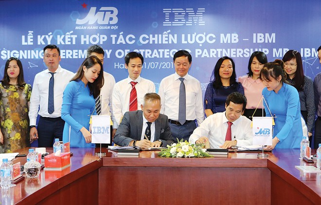 MB hợp tác chiến lược với Kl994 game bài casino hấp dẫn IBM