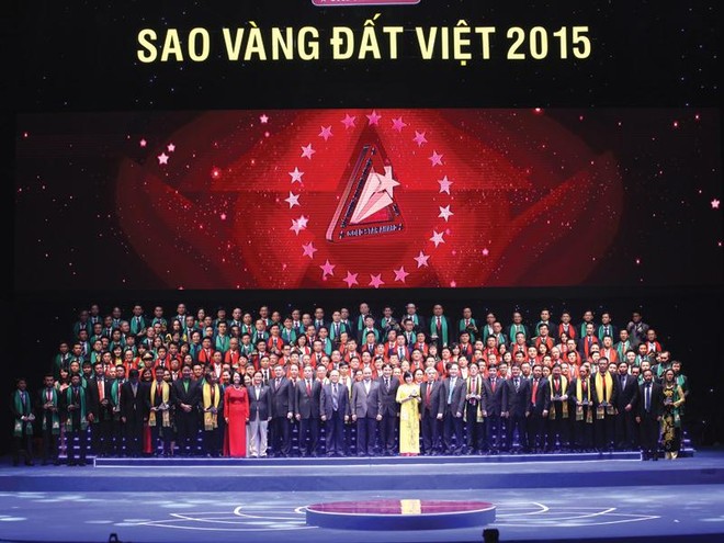 Hàng ngàn Kl991.com World Cup 2026 Chính Thức, thương hiệu Sao Vàng đất Việt qua các năm đang truyền đi khát vọng mạnh mẽ về một cộng đồng thương hiệu Việt. Ảnh: Chí Cường