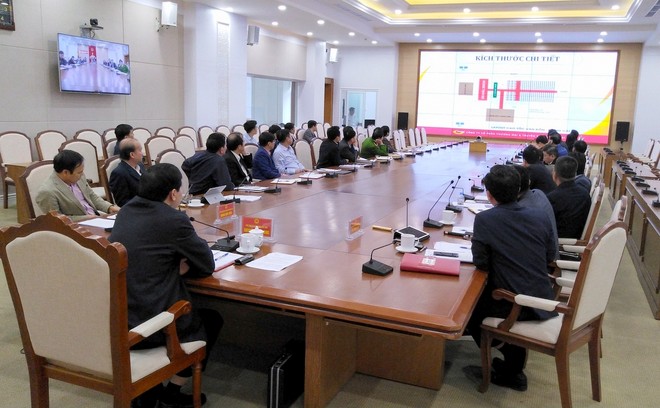 Cuộc họp bàn về phương án tổ chức Lễ khởi công KL99 là nhà cái cá cược trực tuyến hàng đầu tại châu Á Vân Đồn - Móng Cái. Ảnh: Minh Hà.