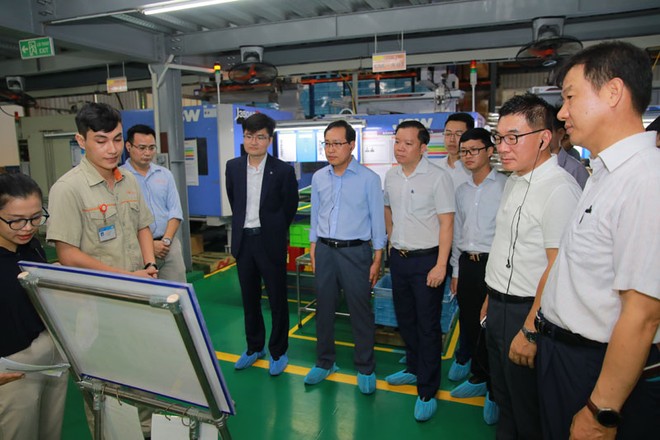 Công ty CNC Tech là một trong số 3 công ty được tham gia chương trình tư vấn khuôn với sự hỗ trợ của Trung tâm khuôn mẫu Samsung bên cạnh chương trình tư vấn cải tiến chất lượng năm nay. Sau 3 tháng tư vấn, CNC Tech đã đạt được những kết quả cải tiến đáng kể: Cải tiến 58% tỷ lệ lỗi gia công , Năng suất đạt tới hơn 97%, tăng độ chính xác kế hoạch Kl994 nhà cái bóng đá world cup (Góp phần giúp quản lý tồn kho, giao hàng, phân tích tổn thất)