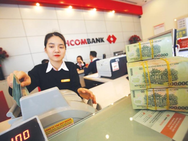 Bán Kl99kl phiên bản hoạt động và tư vấn phát hành Kl99kl Hoàn Trả Vô Tận đang mang lại nguồn thu lớn cho Techcombank. Ảnh: Đức Thanh