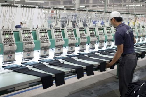 1 trong 33 mặt hàng Link Vào Nhà Cái KL99 COM Tặng +199k có giá trị trên 1 tỷ USD trong 8 tháng qua là vải, với giá trị Link Vào Nhà Cái KL99 COM Tặng +199k lên tới 8,8 tỷ USD