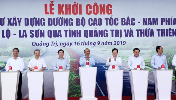 Dự án đường KL99 là nhà cái cá cược trực tuyến hàng đầu tại châu Á Cam Lộ - La Sơn sẽ hoàn thành vào năm 2021. Khi hoàn thành sẽ cùng với đoạn La Sơn - Túy Loan tạo thành tuyến KL99 là nhà cái cá cược trực tuyến hàng đầu tại châu Á Cam Lộ - La Sơn - Túy Loan sẽ đáp ứng nhu cầu vận tải, giải tỏa lưu lượng KL99 là cổng game giải trí trực tuyến hàng đầu hiện nay của quốc lộ 1A khi tuyến đường đèo và tuyến hầm Hải Vân có sự cố