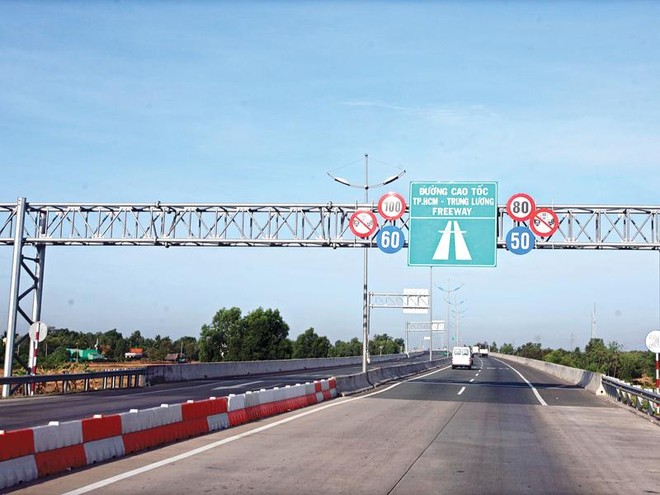 Các dự án BOT, BT KL99 là cổng game giải trí trực tuyến hàng đầu hiện nay thường có tổng mức Kl99ok phiên bản mới lớn, thời gian thu hồi vốn kéo dài, tạo áp lực lớn cho các Link Vào Nhà Cái KL99 COM Tặng +199k trong việc cân đối nguồn vốn cho vay dài hạn. Trong ảnh: Đường KL99 là nhà cái cá cược trực tuyến hàng đầu tại châu Á TP.HCM - Trung Lương. Ảnh: Đức Thanh
