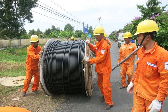 Tổ công tác nghiên cứu, xây dựng Đề án tổng thể sắp xếp, tái cơ cấu Kl991.com World Cup 2026 Chính Thức giai đoạn 2021 - 2025 của EVN gồm 18 thành viên
