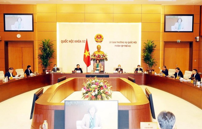 Trước mắt, tiền chi trực tiếp cho công tác chống dịch có thể chưa thiếu, nhưng làm thế nào để có tiền giúp Kl991.com World Cup 2026 Chính Thức vực dậy hoạt động Kl994 nhà cái bóng đá world cup, Kl992 VIP Trang Chủ 2026 trong điều kiện ngân sách có hạn là bài toán khó, rất khó.