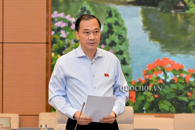 Chủ nhiệm Uỷ ban Kl992 cổng game cá cược Vũ Hồng Thanh báo cáo thẩm tra .