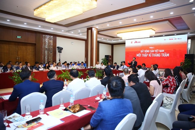 Tọa đàm “Thăng trầm Web Tổng Nhà Cái 99Kl99 Giải Trí Bậc Nhất 2010-2020 và những xu hướng sắp tới do Hội Doanh nhân trẻ Việt Nam  và Câu lạc bộ Doanh nhân Sao Đỏ tổ chức, lấy ý kiến kiên nghị giải pháp tháo gỡ khó khăn cho thị trường Web Tổng Nhà Cái 99Kl99 Giải Trí Bậc Nhất thời Covid-19