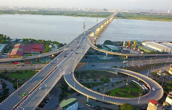 Việc Kl99ok phiên bản mới xây dựng cầu Vĩnh Tuy giai đoạn 2 nhằm hoàn thiện mặt cắt ngang theo quy hoạch, từng bước hoàn thiện đường Vành đai 2.