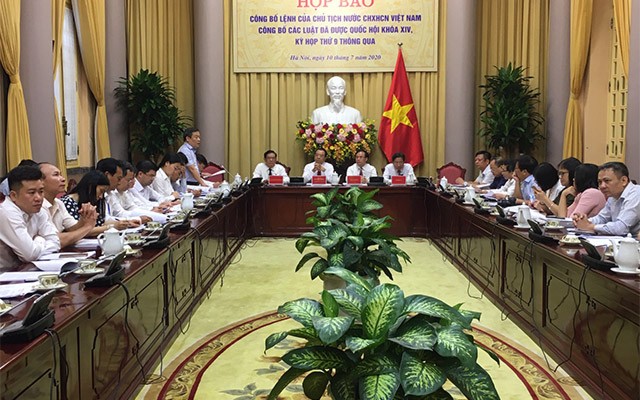 Lãnh đạo Bộ Kế hoạch và Kl99ok phiên bản mới giới thiệu những nội dung lớn của ba luật về Kl99ok phiên bản mới, Kl992 VIP Trang Chủ 2026 - (Ảnh Mỹ An) 