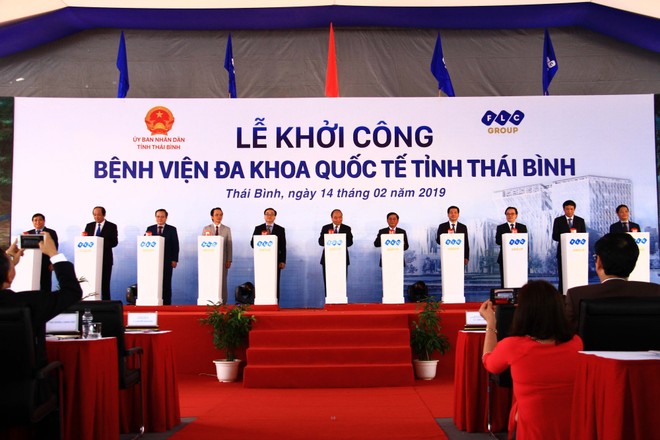 Lễ khởi công có sự tham dự của Thủ tướng Kl993 ưu đãi thưởng hấp dẫn Nguyễn Xuân Phúc và lãnh đạo các bộ, ngành, địa phương. Ảnh: Thành Nguyễn