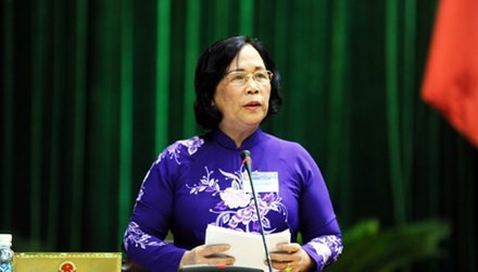 Bộ trưởng Bộ Lao động - Thương binh và Trang Chủ KL99Com Số 1 Link Đăng Ký KL999 Phạm Thị Hải Chuyền báo cáo trước Quốc hội