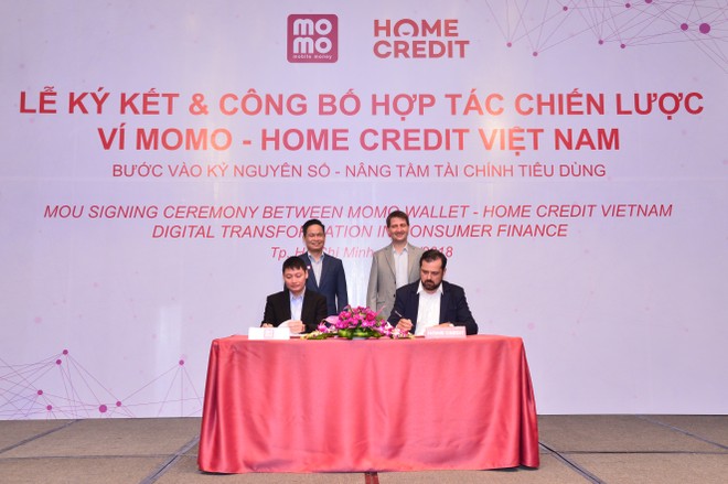 Ví Momo và Home Credit Việt Nam ký hợp tác chiến lược