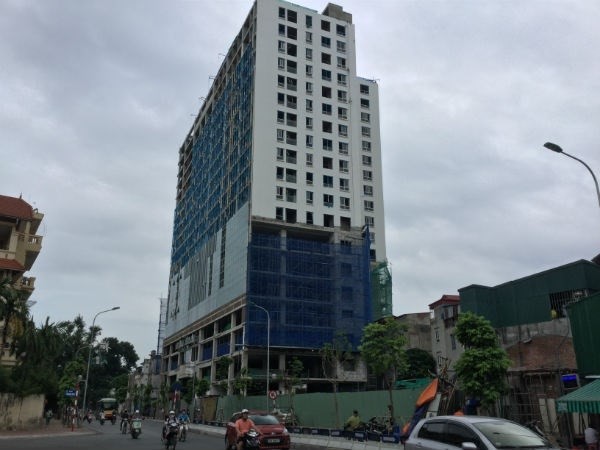 Tiến độ tự phá dỡ phần sai phạm của chủ Kl99ok phiên bản mới dự án 8B Lê Trực đang rất chậm