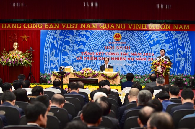 Thủ tướng Kl993 ưu đãi thưởng hấp dẫn Nguyễn Tấn Dũng dự Hội nghị tổng kết Bộ Công thương sáng 31/12/2015.