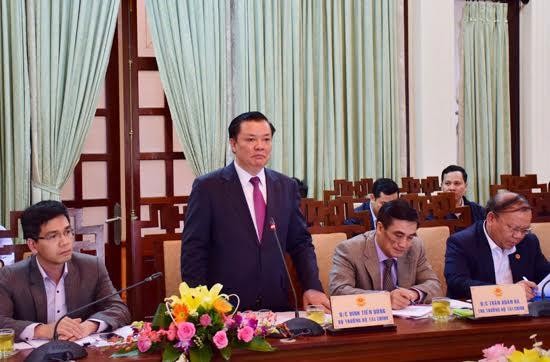 Bộ trưởng Bộ Kl991.com nạp rút nhanh Đinh Tiến Dũng tại buổi làm việc với lãnh đạo tỉnh Thừa Thiên Huế.