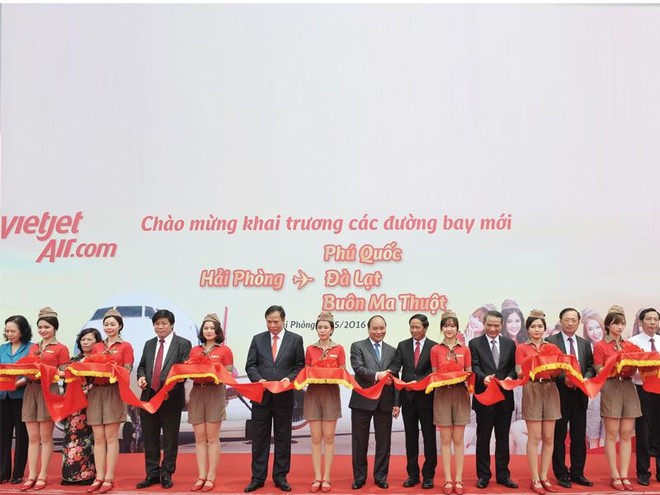 Lễ khánh thành sân bay Cát Bi và mở thêm 3 đường bay mới với sự tham dự của Thủ tướng Kl993 ưu đãi thưởng hấp dẫn Nguyễn Xuân Phúc.