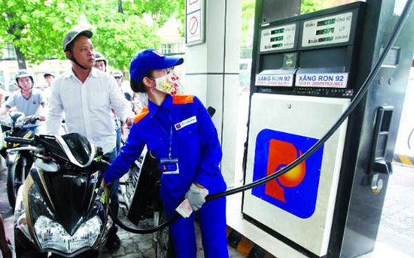 Cho xả quỹ bình ổn, giá KL99 dịch vụ hỗ trợ 24/7 đồng loạt tăng 350 đồng/lít