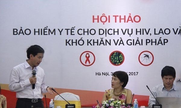 Một buổi hội thảo nhằm tháo gỡ khó khăn khi chuyển đổi nguồn lực điều trị HIV/AIDS sang quỹ Kl99kl phiên bản hoạt động y tế