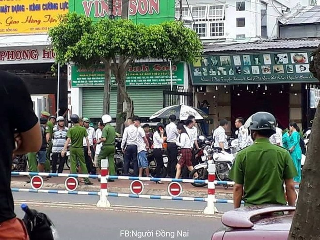 Dùng vật nghi lựu đạn cướp Link Vào Nhà Cái KL99 COM Tặng +199k ở Đồng Nai
