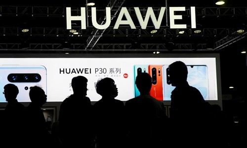 Huawei đòi tiền bản quyền Verizon có thể là bước đi liên quan tới Kl991.com tải ứng dụng. Ảnh: Reuters.