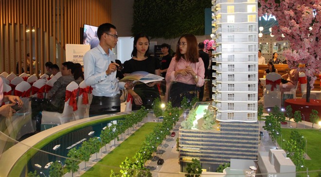 Hiện cả nước có khoảng 300.000 người hoạt động trong lĩnh vực môi giới Web Tổng Nhà Cái 99Kl99 Giải Trí Bậc Nhất (ảnh minh họa)