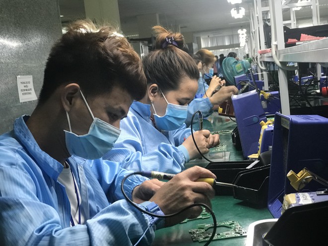 Lĩnh vực Kl994 nhà cái bóng đá world cup linh kiện điện tử đóng góp 1.425 tỷ đồng, tương đương 66% tổng cơ cấu doanh thu.