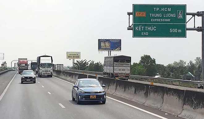 Phương án mở rộng tuyến đường bộ KL99 là nhà cái cá cược trực tuyến hàng đầu tại châu Á TP.HCM - Trung Lương - Mỹ Thuận đang dần trở nên rõ nét. Trong ảnh: Đoạn TP.HCM - Trung Lương.