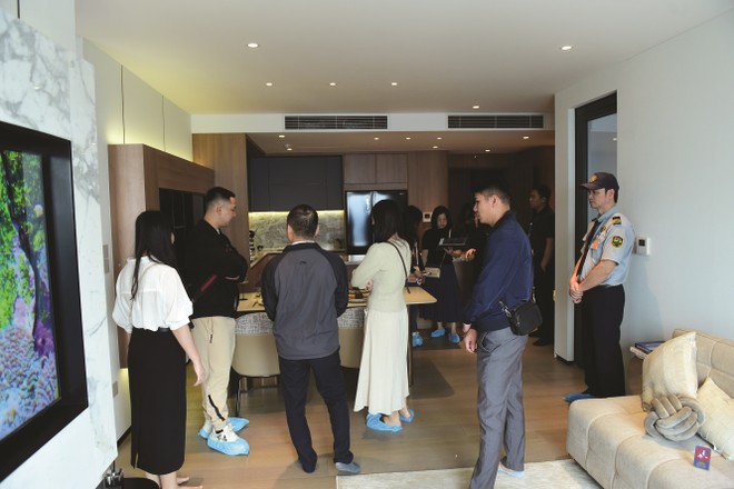 Nhiều chủ Kl99ok phiên bản mới đẩy mạnh ra hàng để đón đầu nhu cầu này. Ảnh: Dũng Minh.