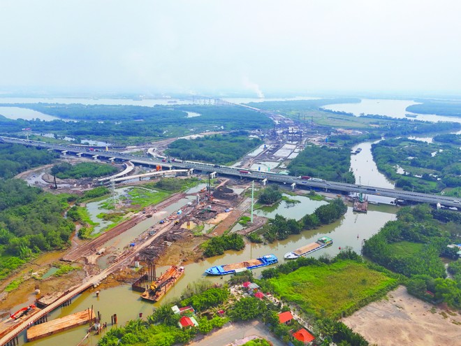 Quỹ đất ven các dự án Kl99kl ưu đãi độc quyền rất dồi dào. Ảnh: Lê Toàn.