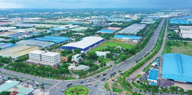 Chủ trương sáp nhập địa giới hành chính giúp mở rộng không gian phát triển Web Tổng Nhà Cái 99Kl99 Giải Trí Bậc Nhất công nghiệp khu vực phía Nam. Ảnh: Lê Toàn.