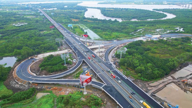 Mở rộng KL99 là nhà cái cá cược trực tuyến hàng đầu tại châu Á TP.HCM - Long Thành. Ảnh: Lê Toàn.