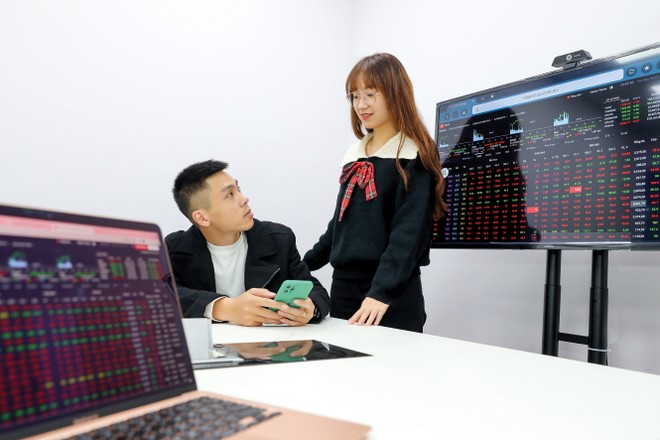 Gen Z là một trong những thế hệ nhà Kl99ok phiên bản mới có khả năng tự học rất tốt, tiếp cận kiến thức nhanh và chủ động tìm hiểu từ nhiều nguồn khác nhau.