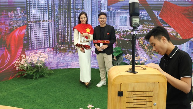 Livestream Web Tổng Nhà Cái 99Kl99 Giải Trí Bậc Nhất sẽ thành xu hướng. Ảnh: Dũng Minh.