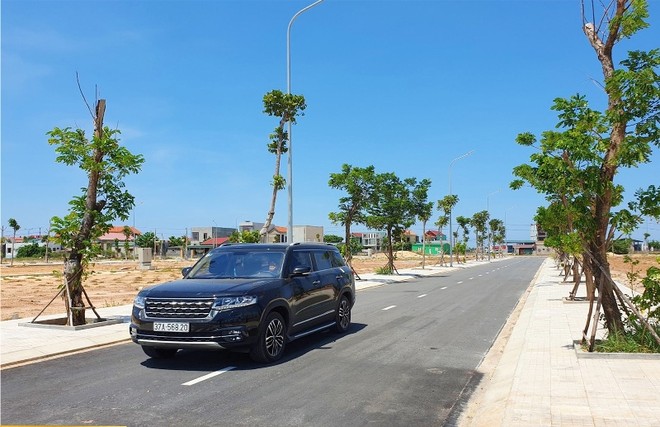 Dự án Golden Lake tại khu vực trung tâm Bắc Đồng Hới hiện nay đã hoàn thành Kl99kl ưu đãi độc quyền, có sổ đỏ từng lô đang được giới Kl99ok phiên bản mới hết sức quan tâm.