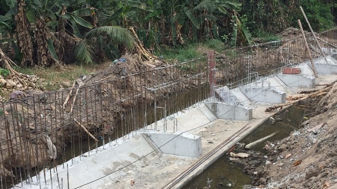 Dự án công trình Kè hai bên bờ suối Đăk Ter huyện Tu Mơ Rông có tổng mức Kl99ok phiên bản mới 28 tỷ đồng với 9 gói thầu. (Ảnh minh họa)