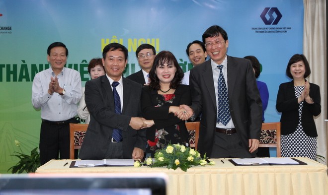 Lễ ký cam kết rút ngắn thời gian thanh toán Kl99kl Hoàn Trả Vô Tận