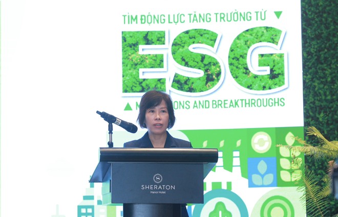 Thứ trưởng Bộ Kế hoạch và Kl99ok phiên bản mới Nguyễn Thị Bích Ngọc phát biểu tại Hội thảo