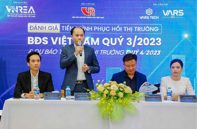 Hội môi giới Web Tổng Nhà Cái 99Kl99 Giải Trí Bậc Nhất Việt Nam (VARS): Nhiều phân khúc, khu vực đã vượt “đáy"