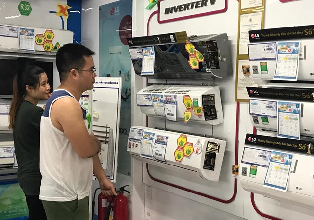 Kl992 cổng game cá cược eo hẹp, nhiều gia đình đắn đo không biết có nên chọn mua điều hòa giá rẻ hay không?